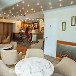 Hotell Pavai 3*