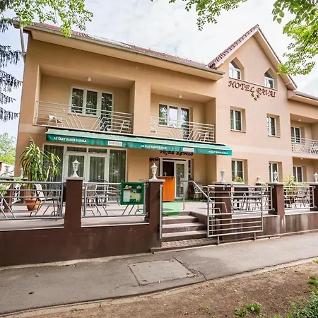 酒店 Pavai